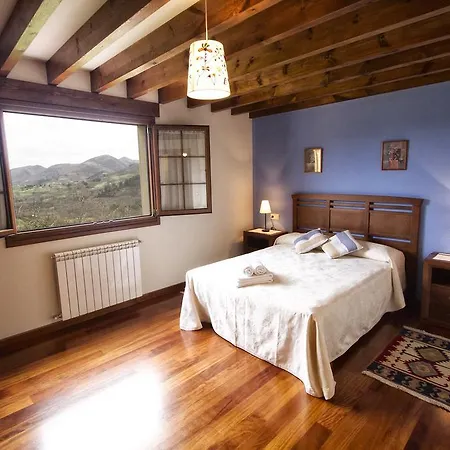 Casas Los Cantores * Beloncio
