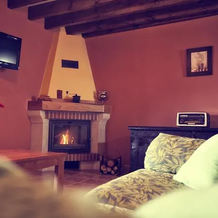 Casas Los Cantores *