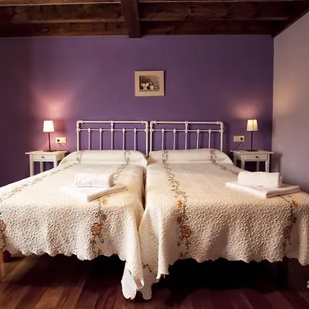Casas Los Cantores * Beloncio