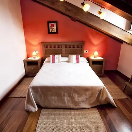 Casas Los Cantores Country house Beloncio